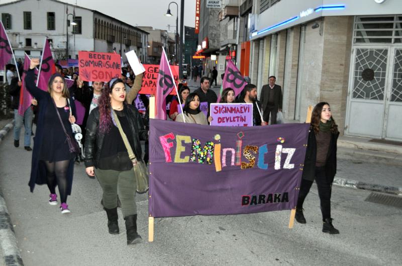 Baraka 8 Mart Bildirisi: Emeğime Bedenime Karışmak Ne Haddine!